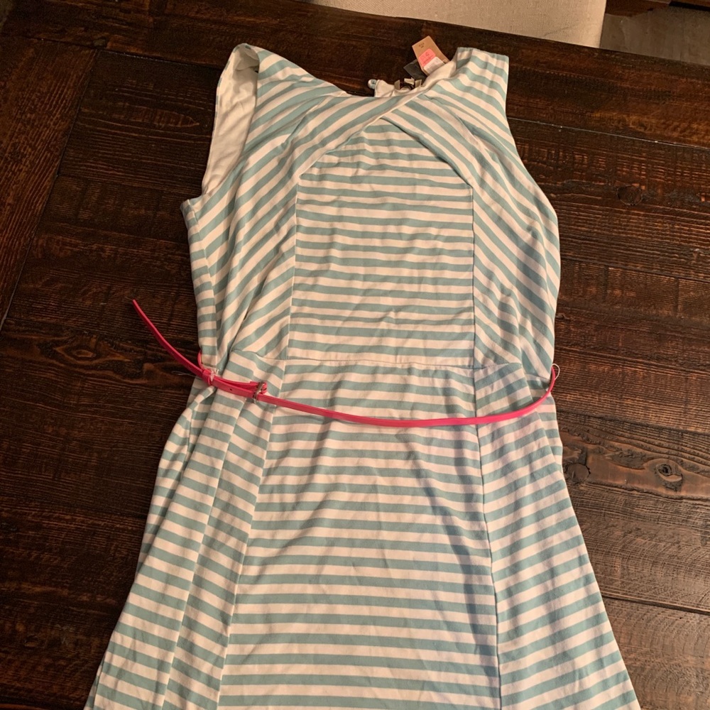 Adorable dress with tags